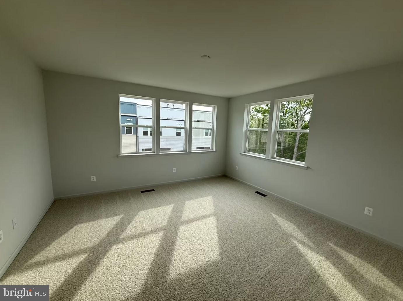 NEABSCO COMMONS - Residential