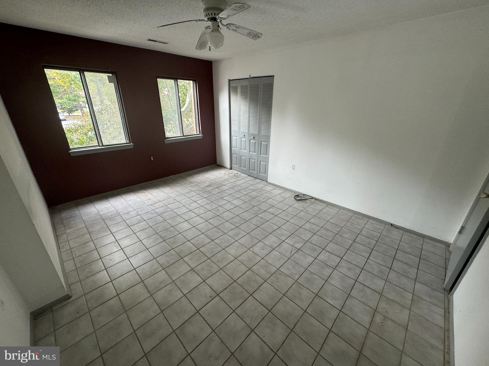 ROCKLAND RUN - Residential