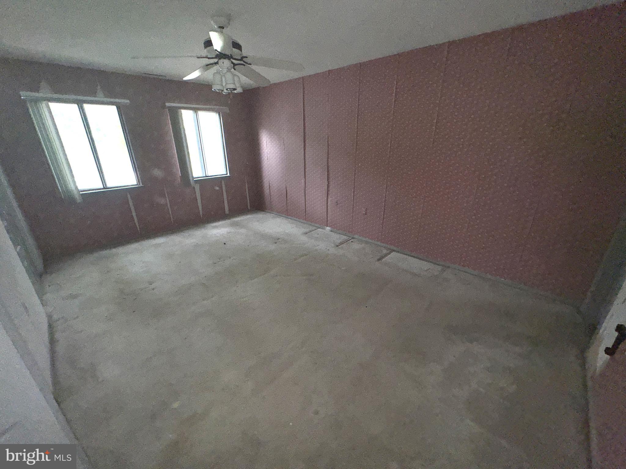 ROCKLAND RUN - Residential