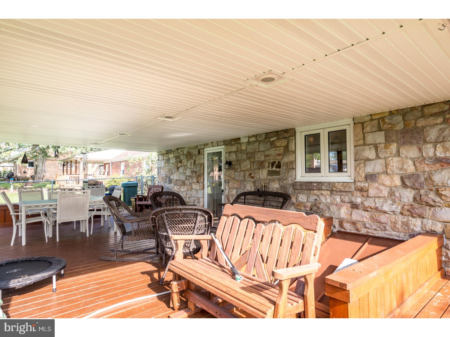 RIDGEVIEW - Residential