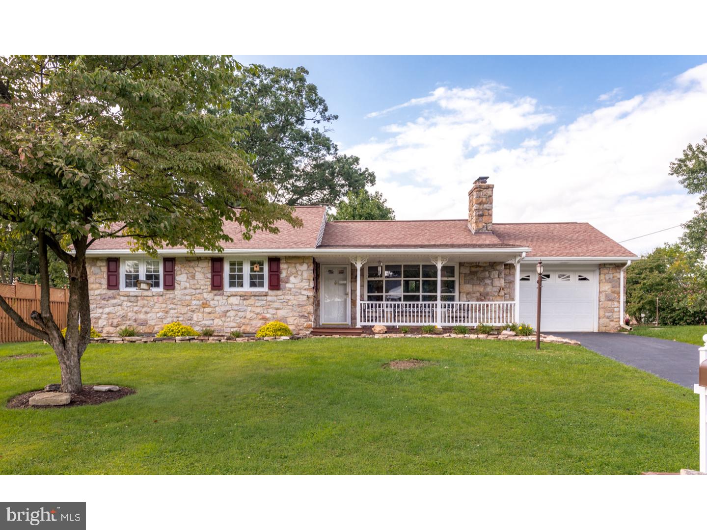 RIDGEVIEW - Residential
