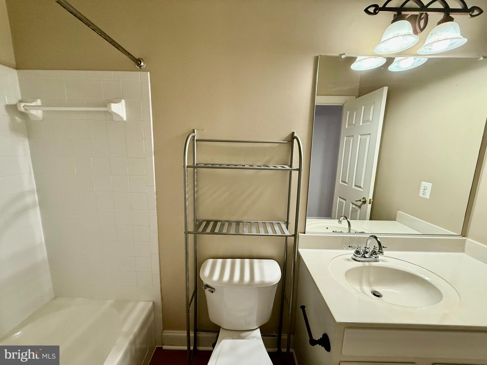 PIEDMONT SOUTH - Residential Lease