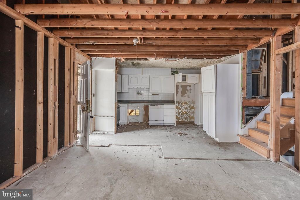 Photo of 1254 Washington Drive, ANNAPOLIS, MD 21403 (MLS # MDAA2143700)