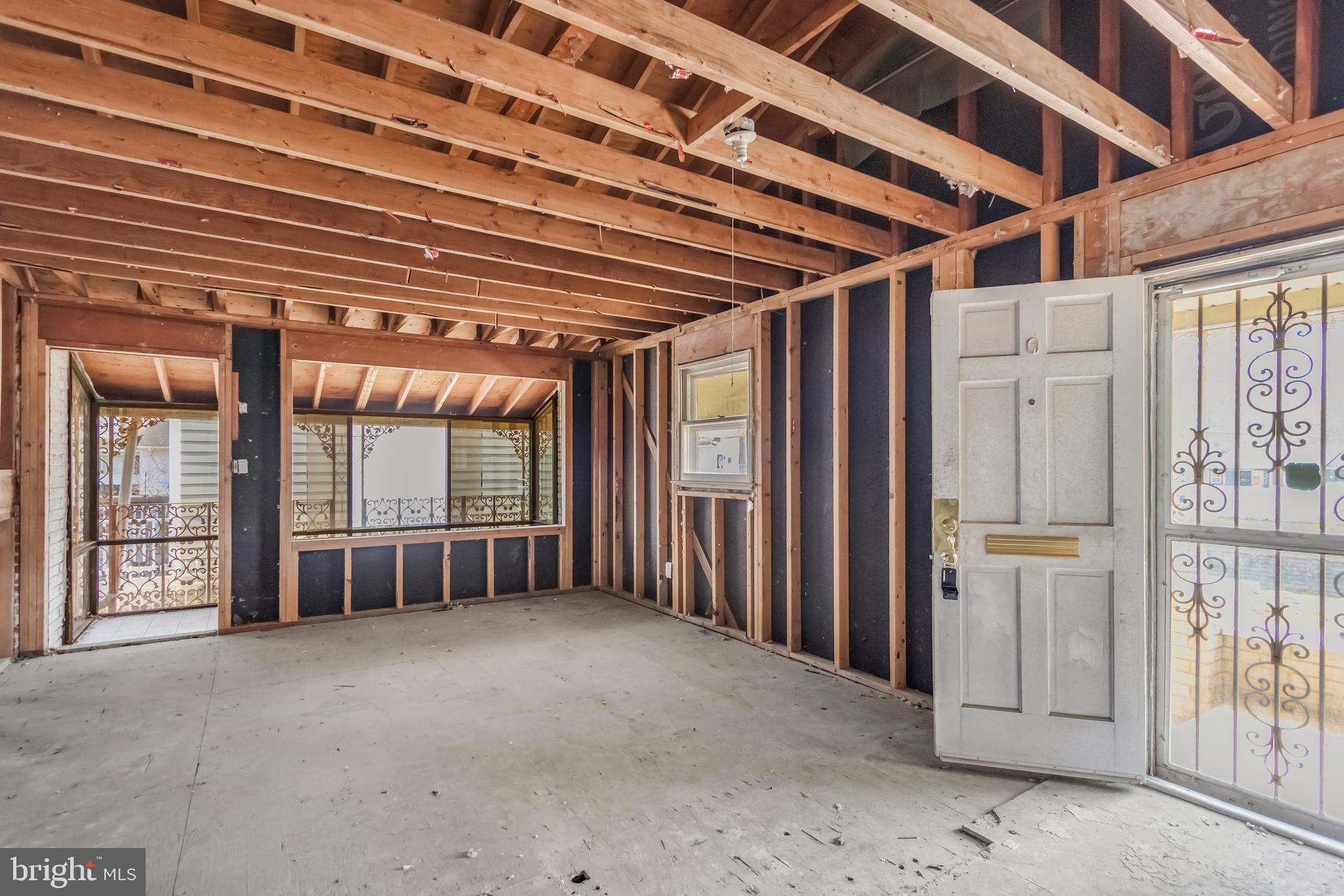 OYSTER HARBOR - Residential