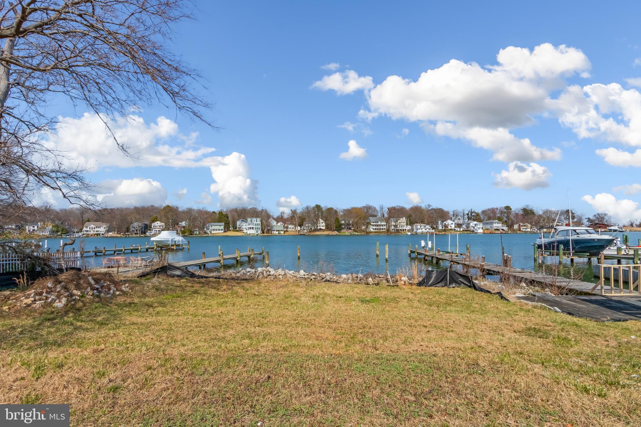 OYSTER HARBOR - Residential