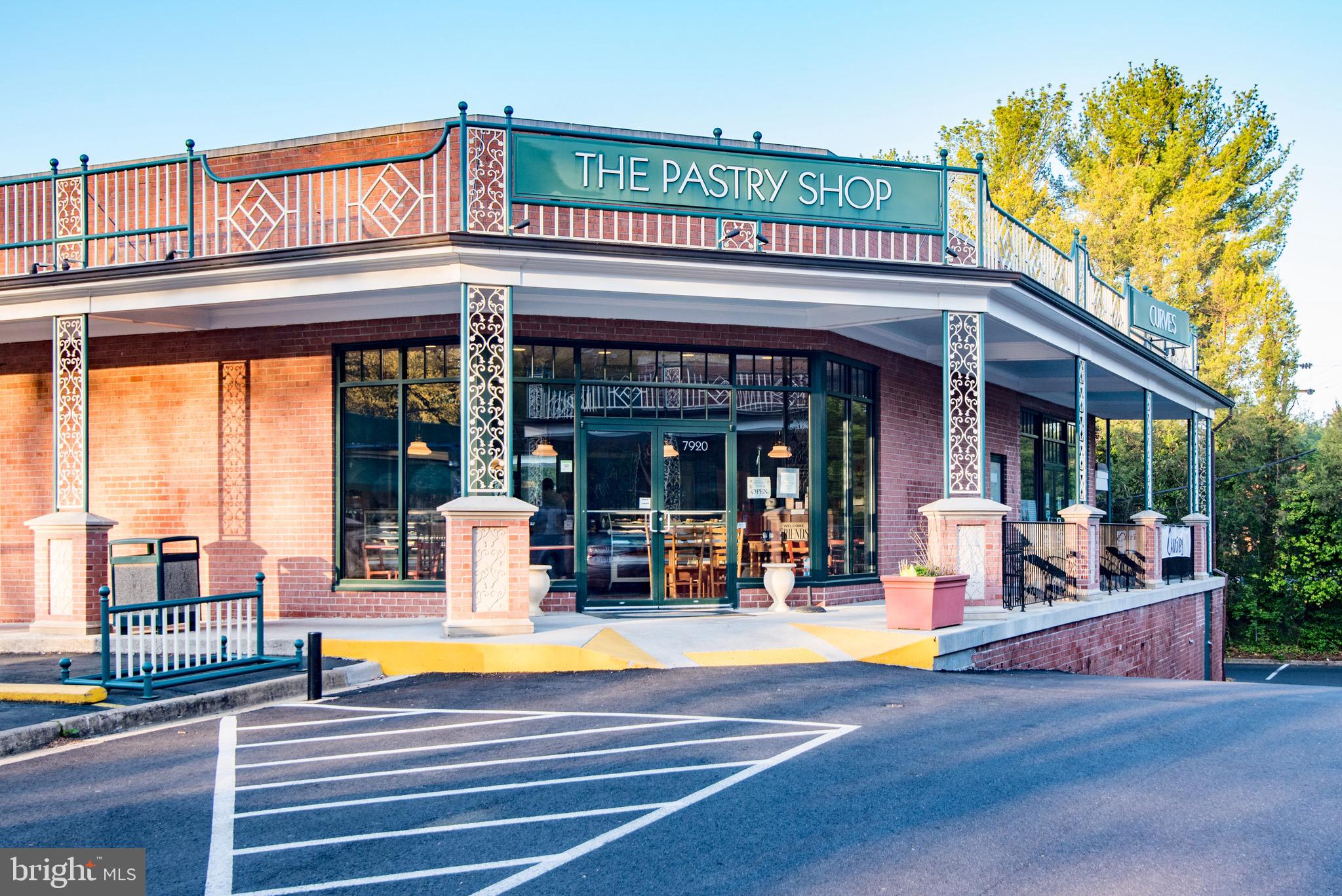 HOLLIN HALL VILLAGE - Residential