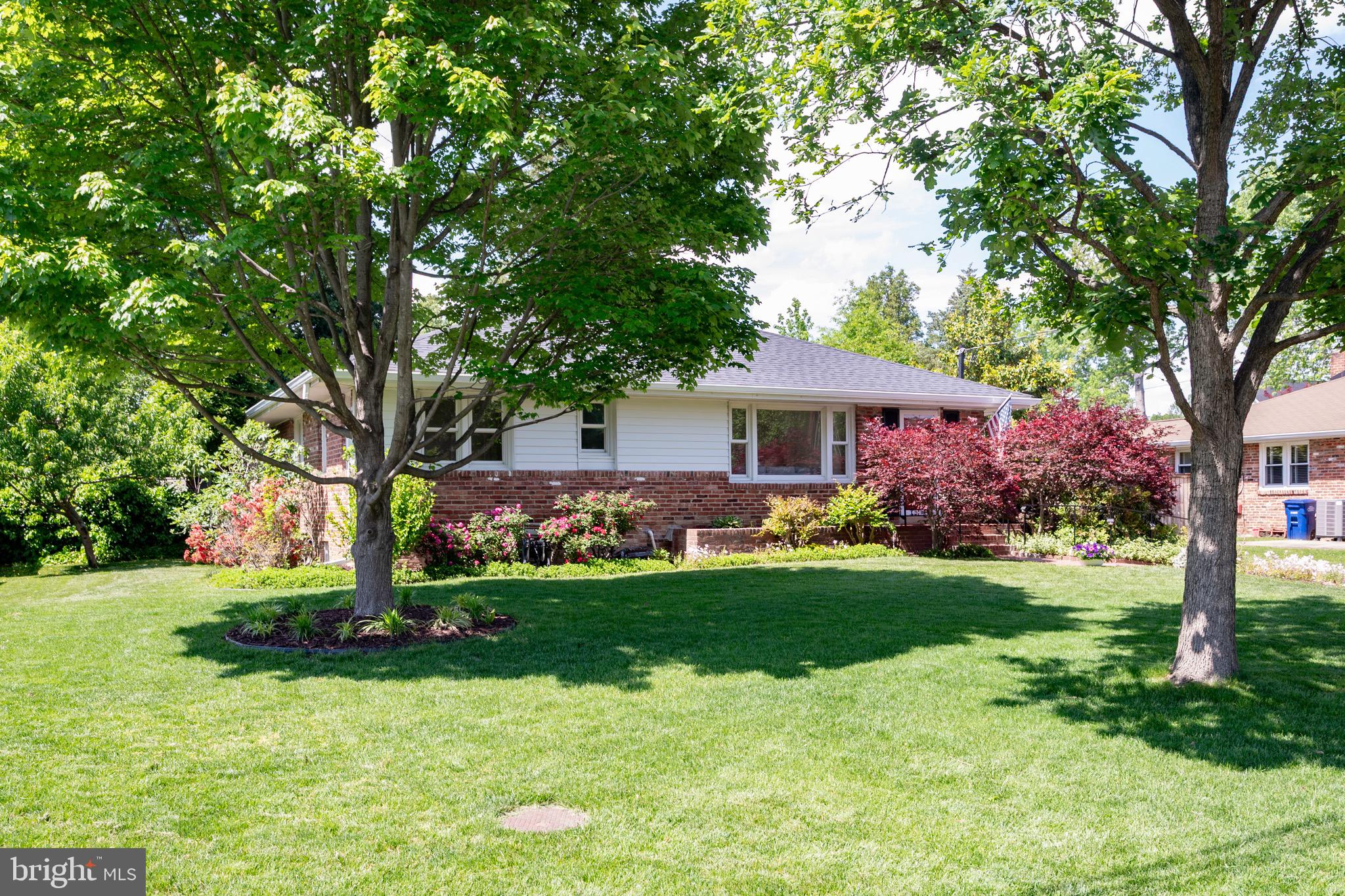 HOLLIN HALL VILLAGE - Residential