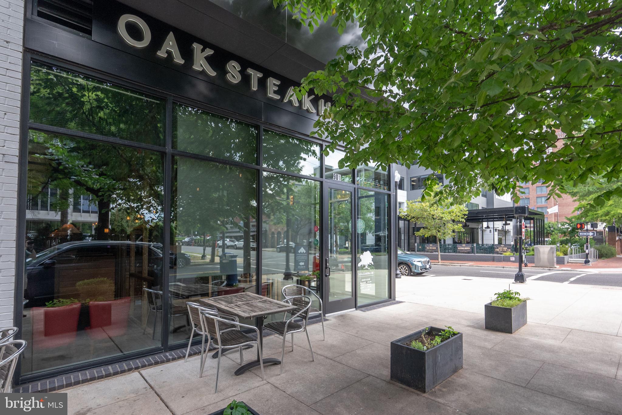 ALEXANDRIA HOUSE - Residential