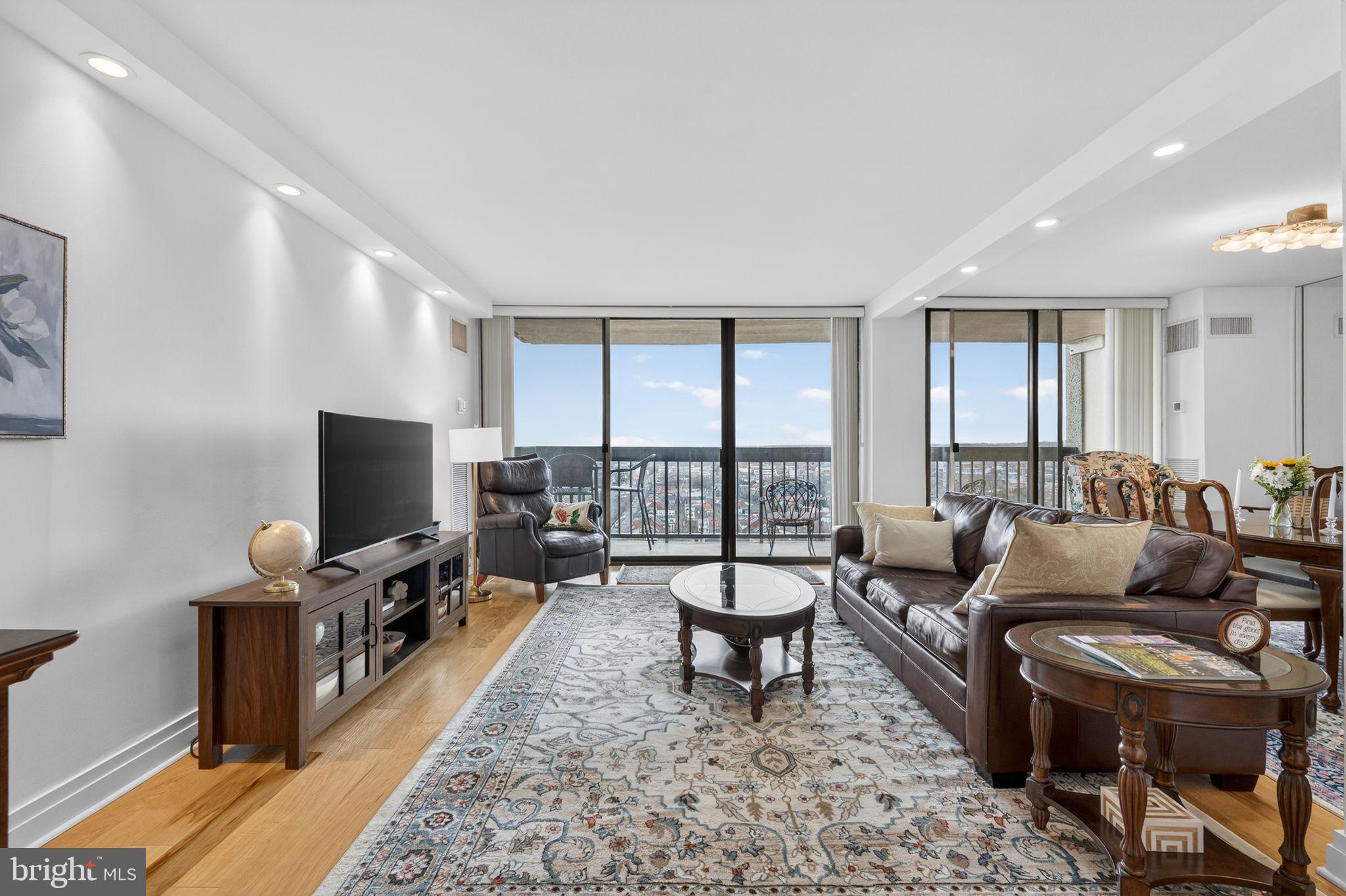 ALEXANDRIA HOUSE - Residential