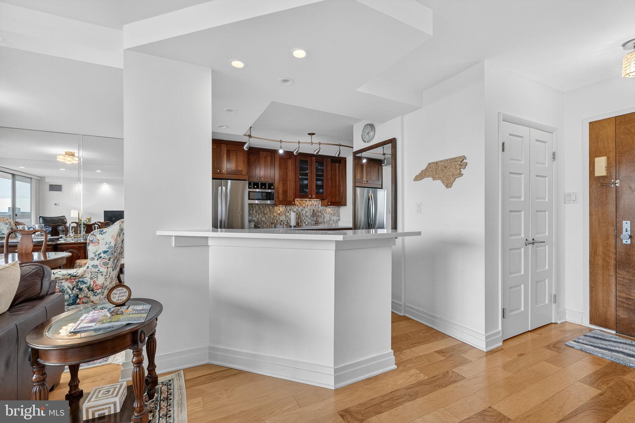 ALEXANDRIA HOUSE - Residential