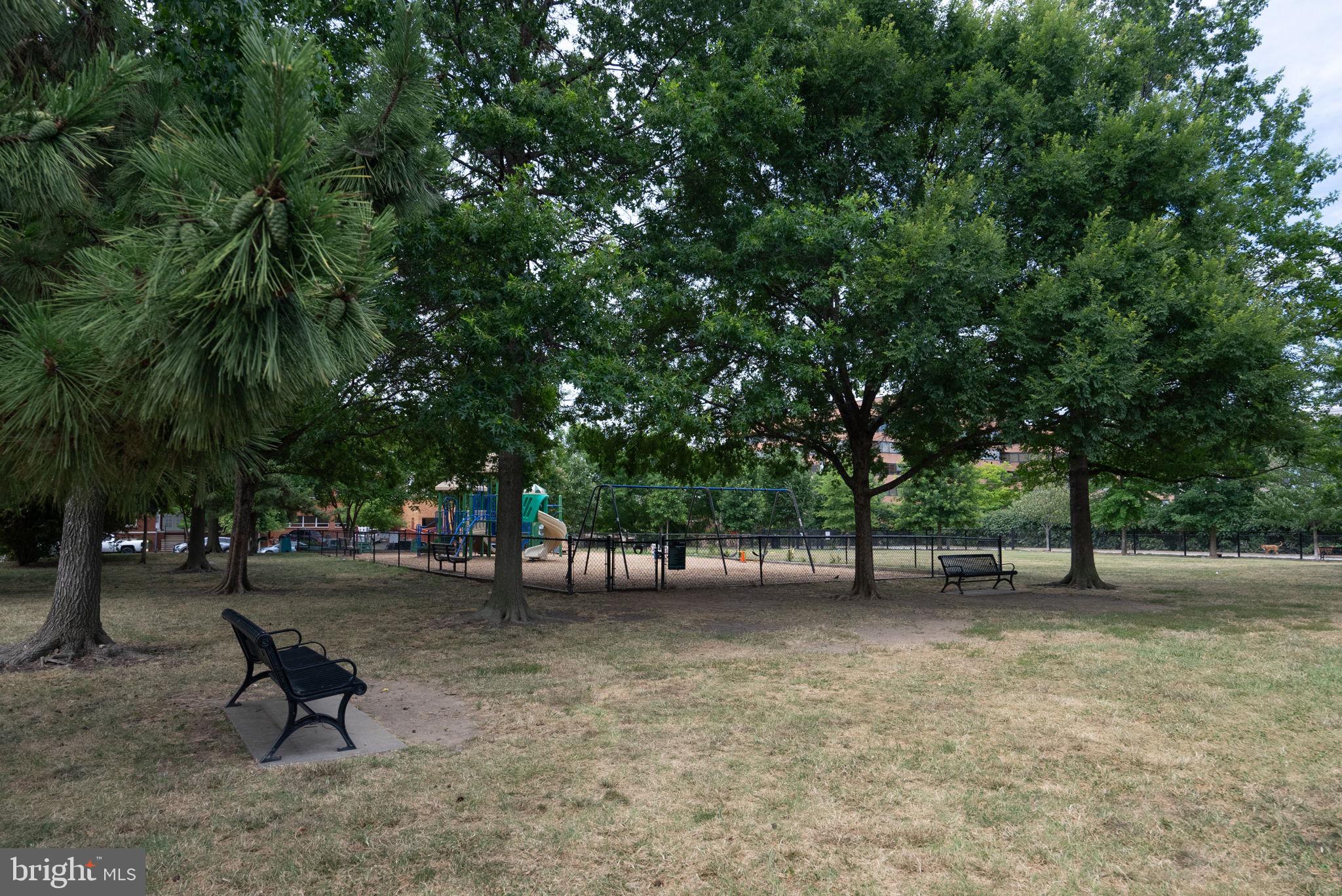 ALEXANDRIA HOUSE - Residential