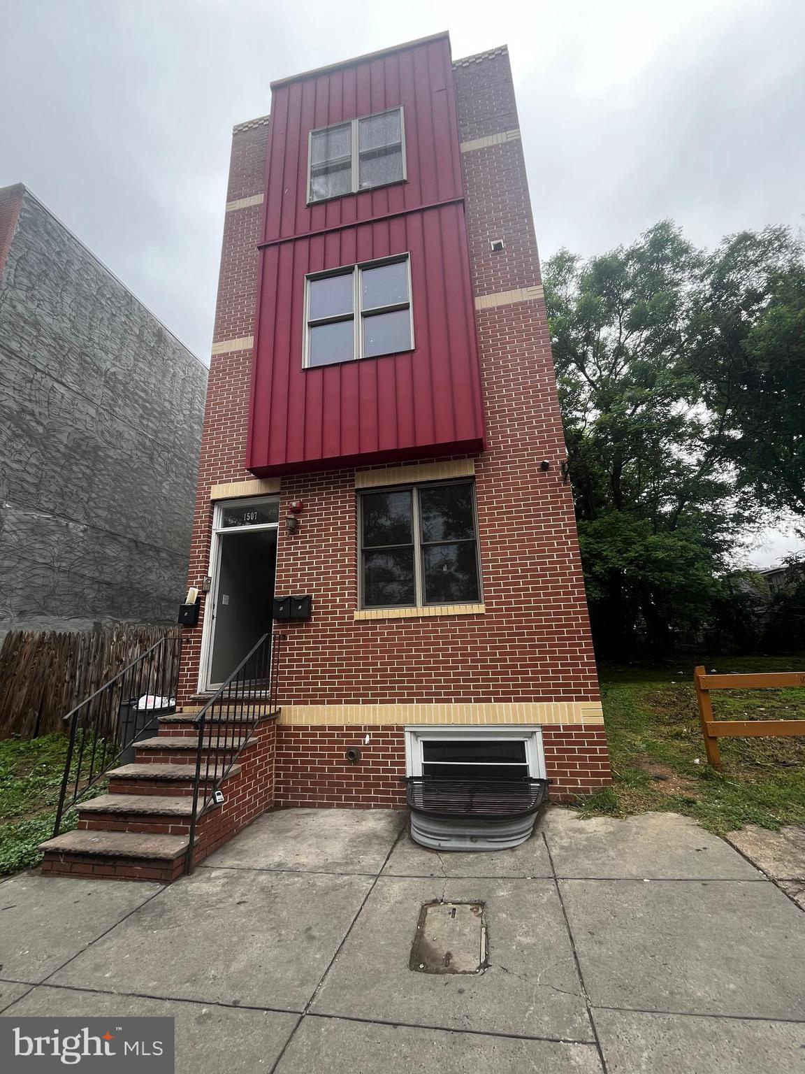 A prime investment opportunity near Temple University, this amazing new construction triplex offers strong rental income potential and long-term appreciation, This elegant property features 3 units, total of 11 bedrooms, 7 bathrooms, and 3 kitchens. each unit has a separate central AC, water heater, and breaker circuit, All equipment including water heaters, central AC, and kitchen equipment are brand new 2years old.