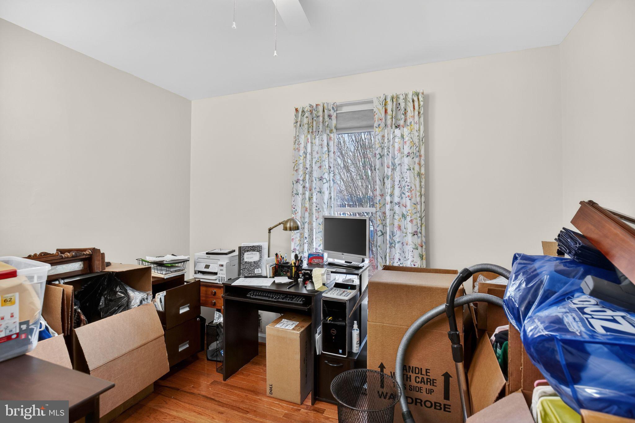 BEVERLY ESTATES - Residential