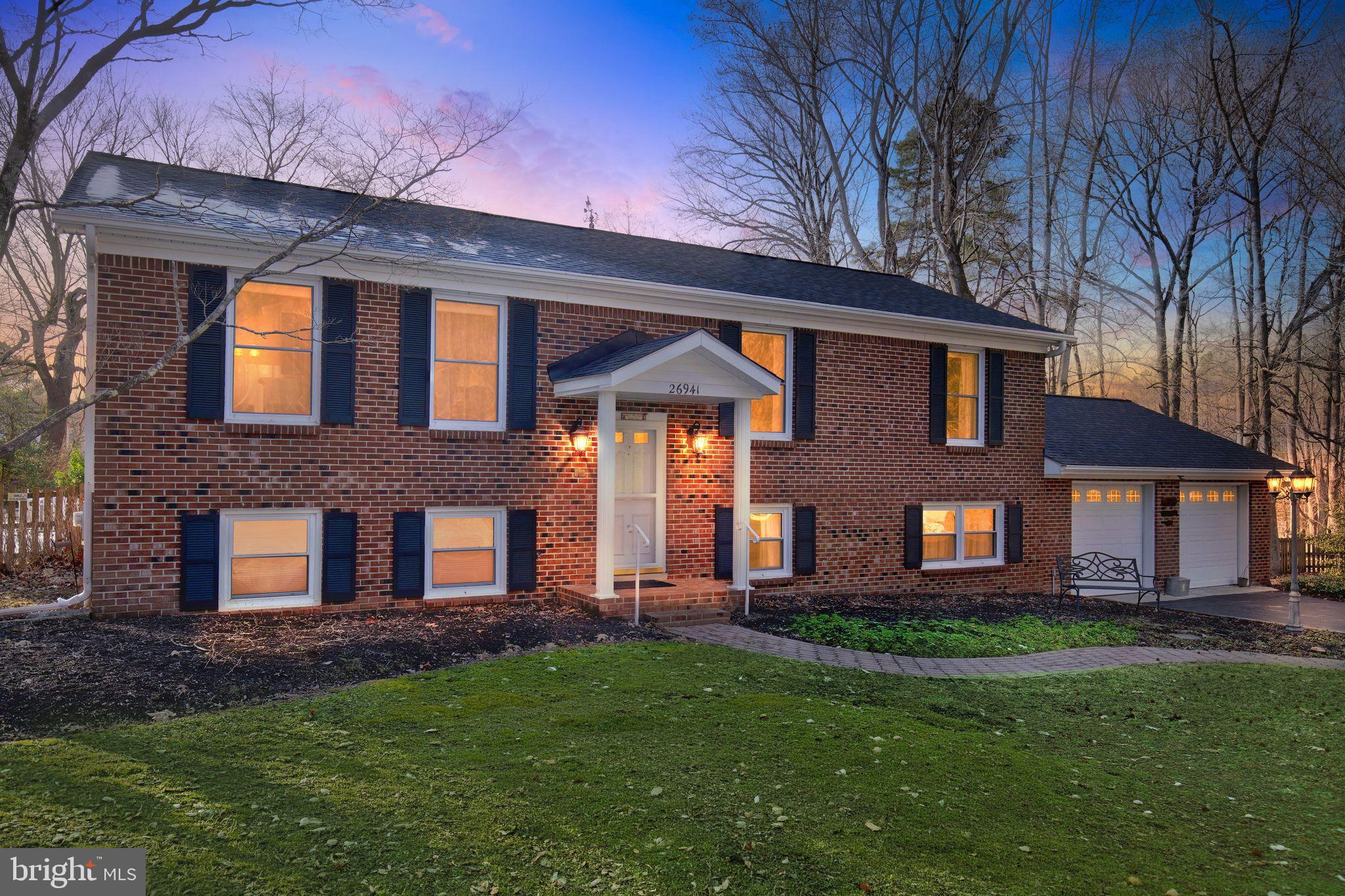 BEVERLY ESTATES - Residential