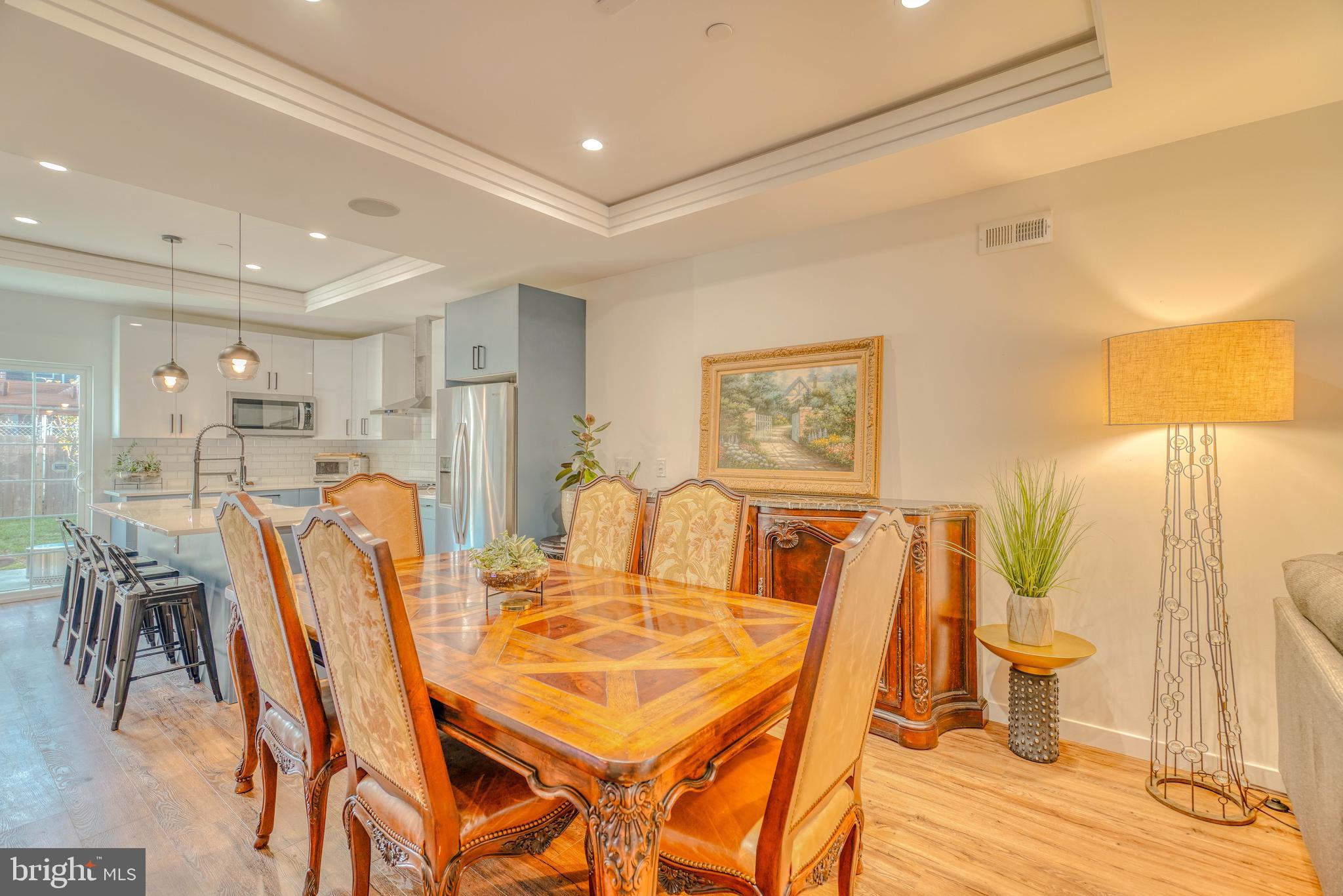 PORT RICHMOND - Residential