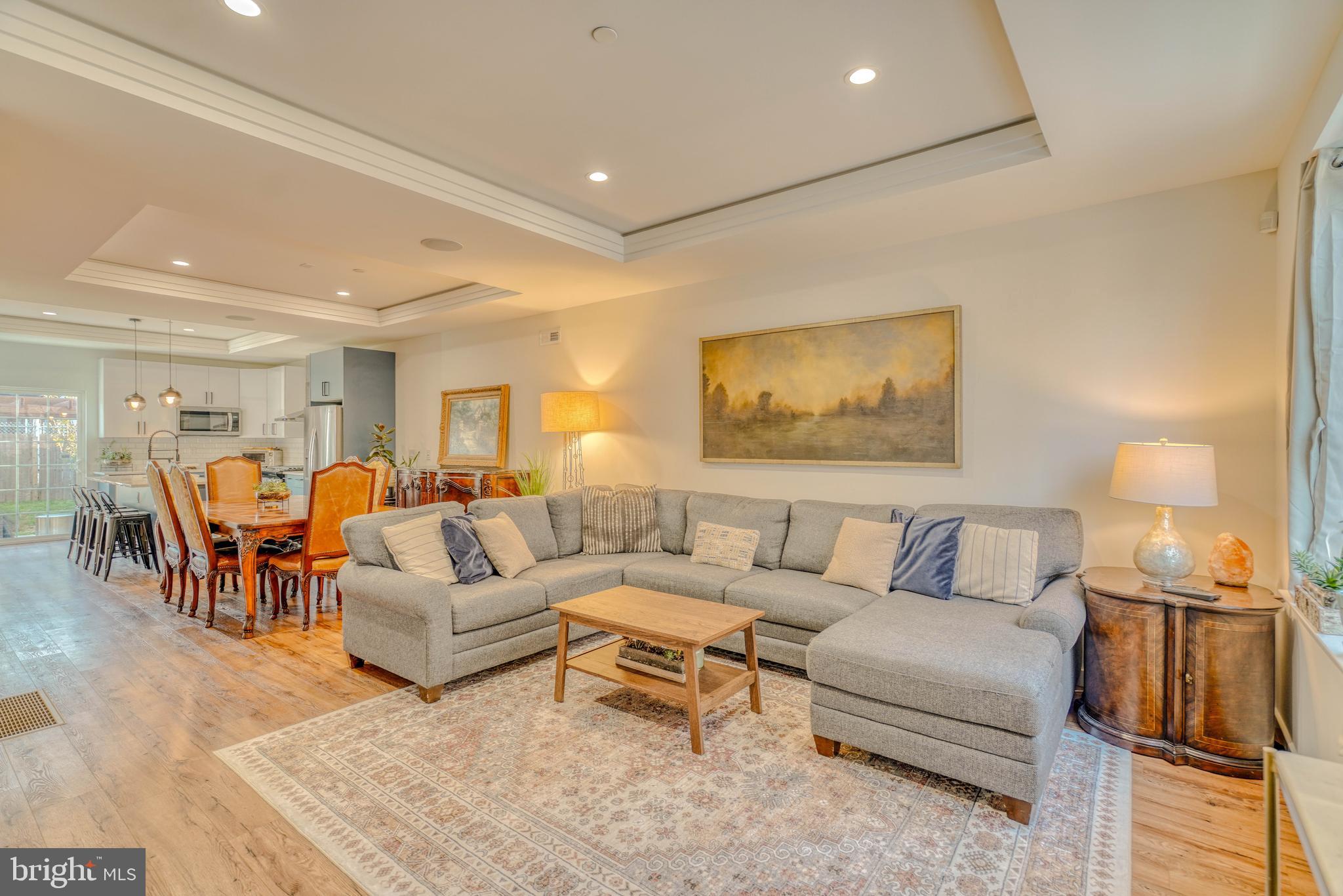 PORT RICHMOND - Residential