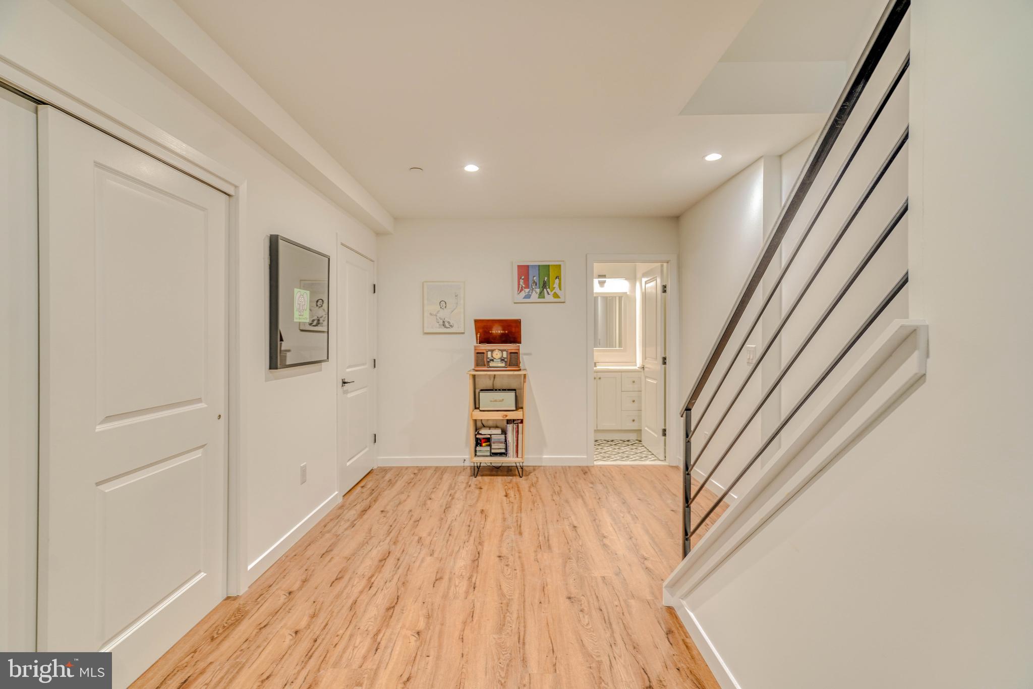 PORT RICHMOND - Residential