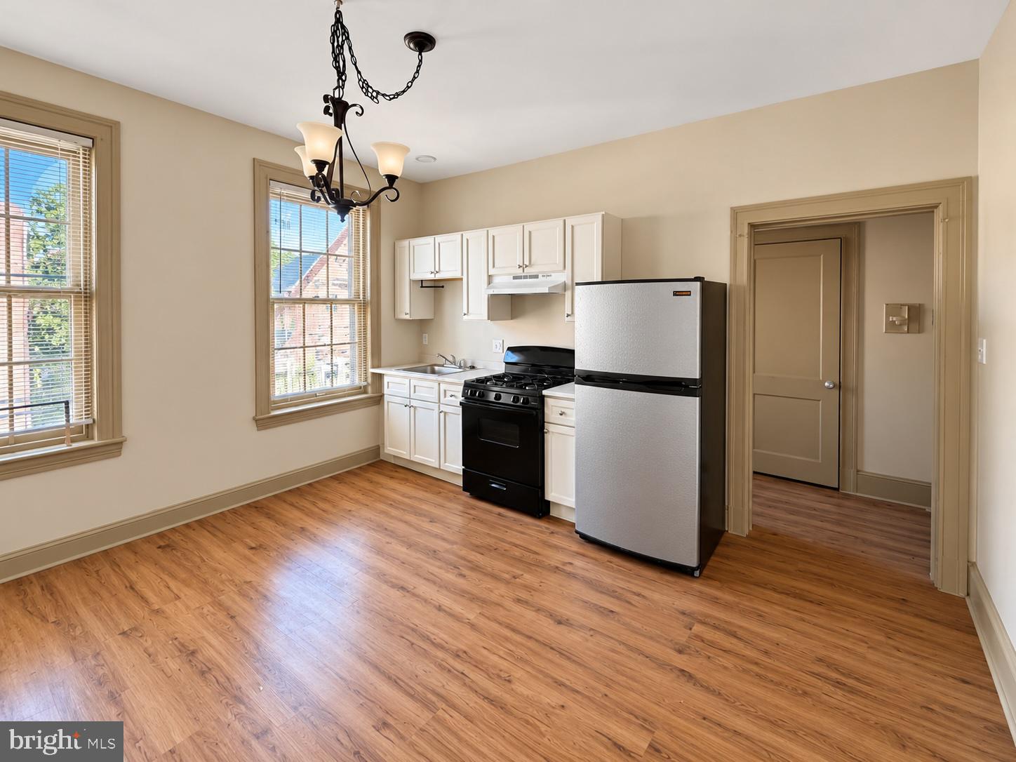 30 W UNION STREET C