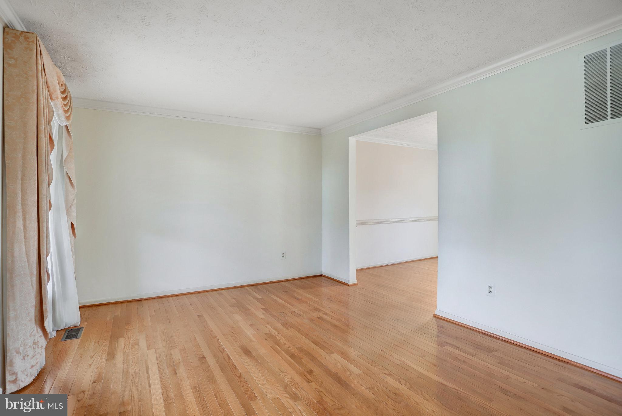 TANGLEWOOD - Residential