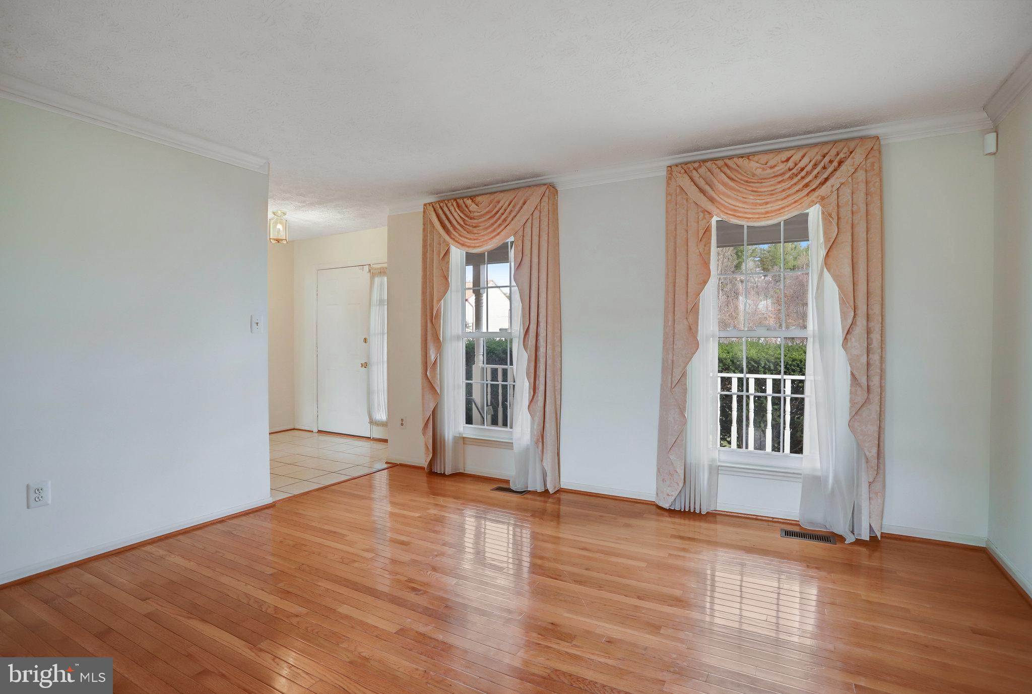 TANGLEWOOD - Residential