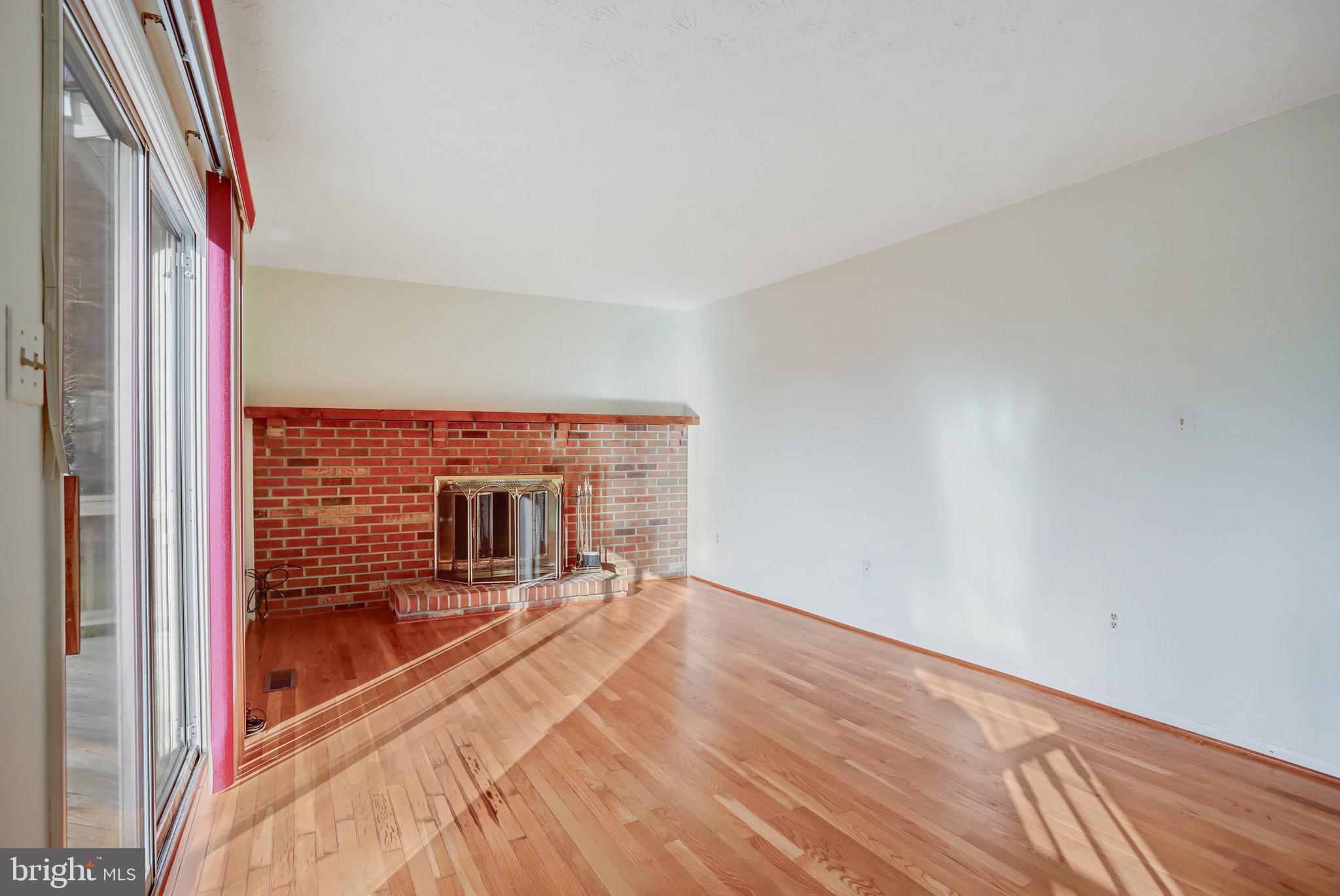 TANGLEWOOD - Residential