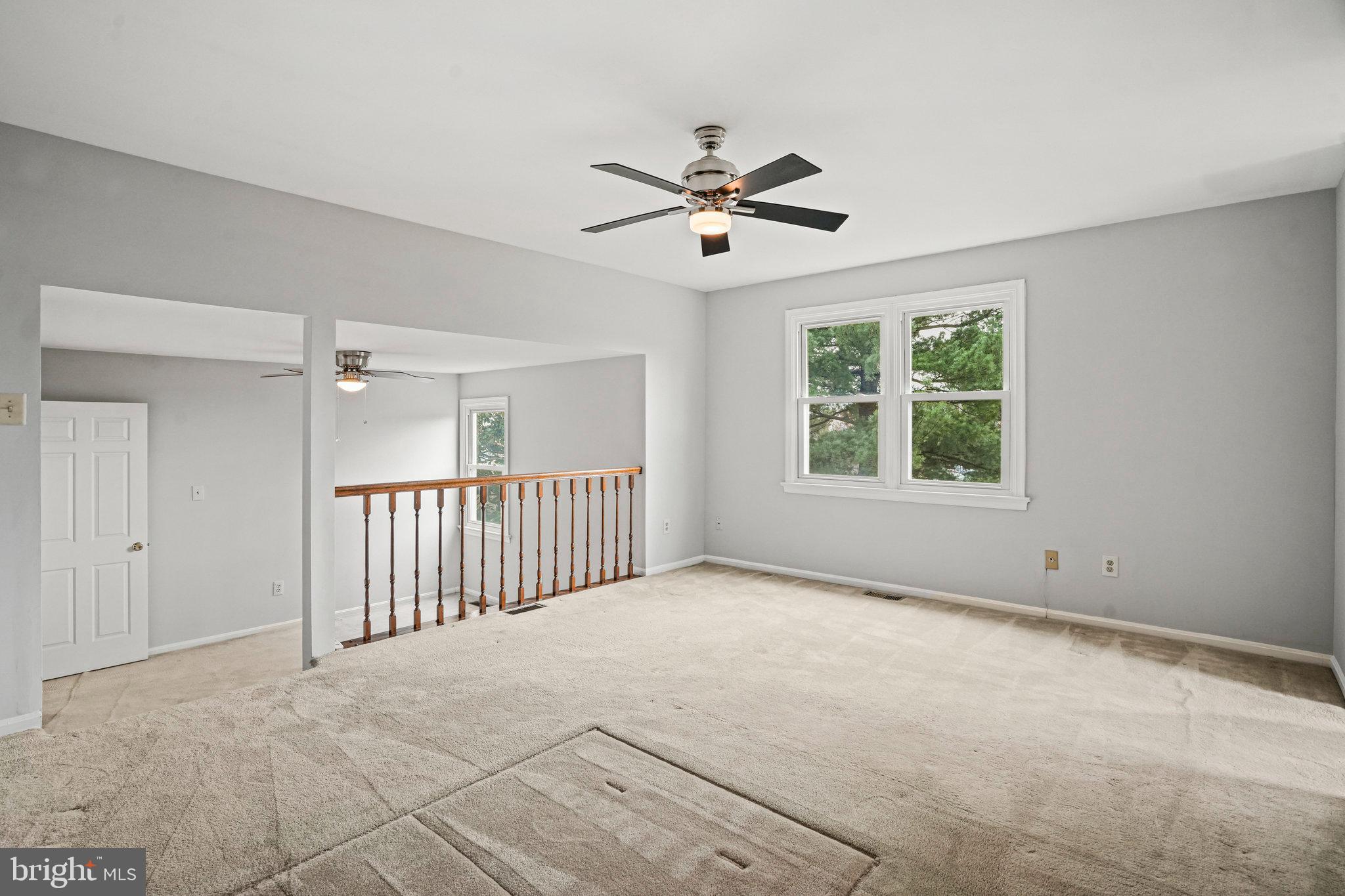 CALVERTON - Residential