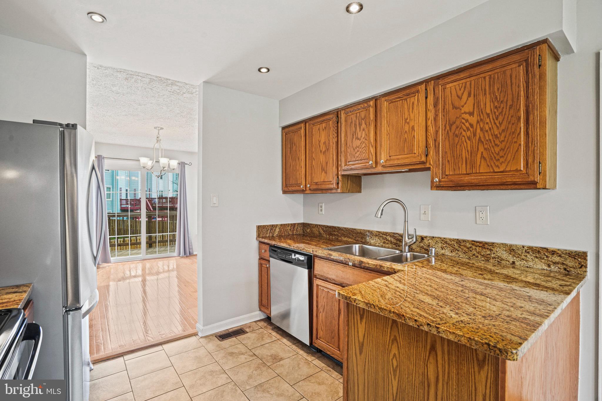 CALVERTON - Residential