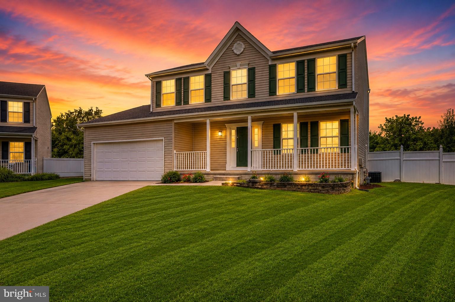 4 PERIWINKLE COURT