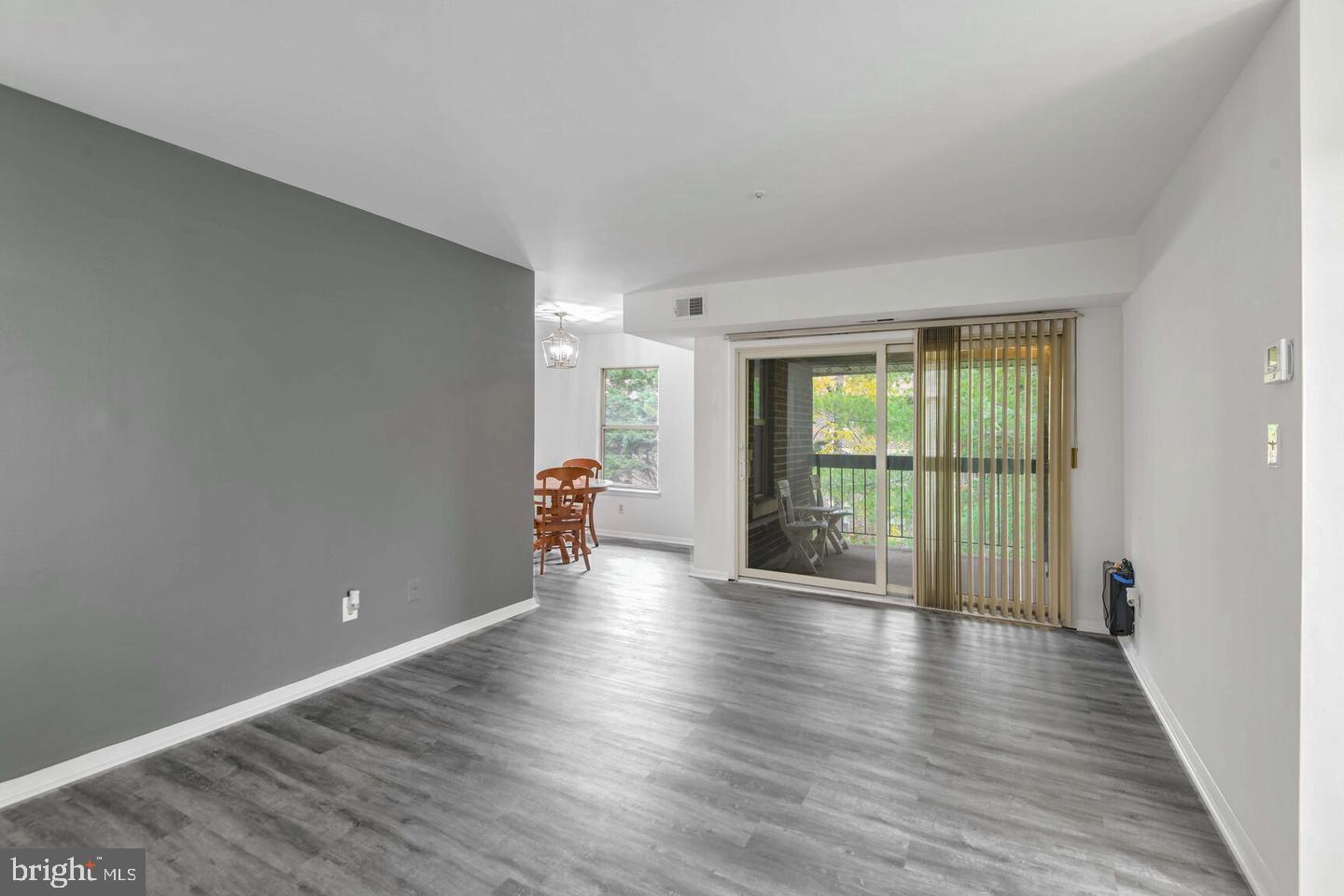 WILLOW WOOD - Residential Lease