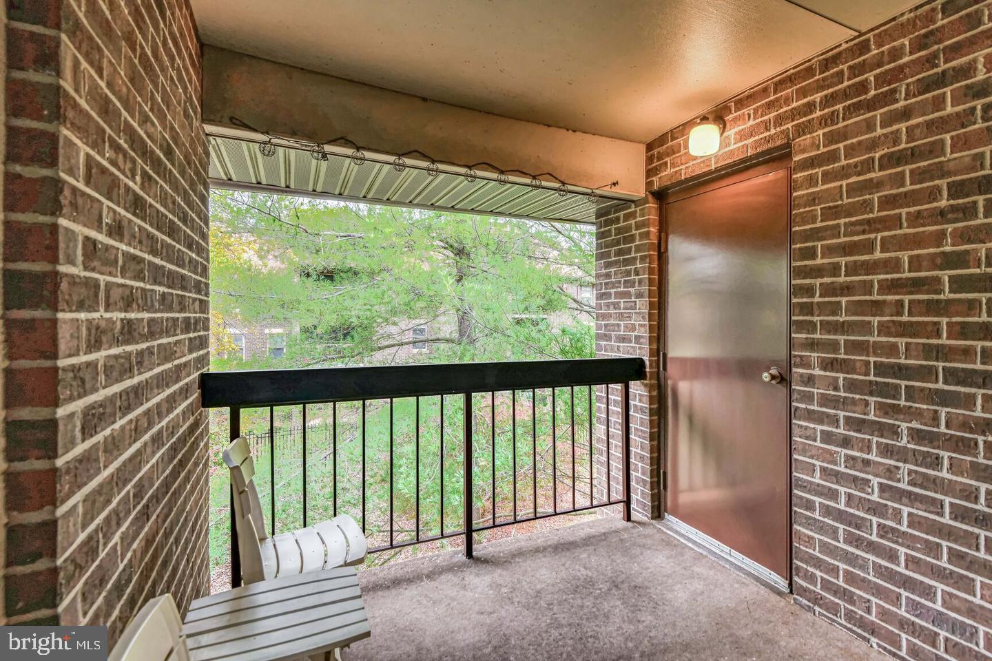 WILLOW WOOD - Residential Lease