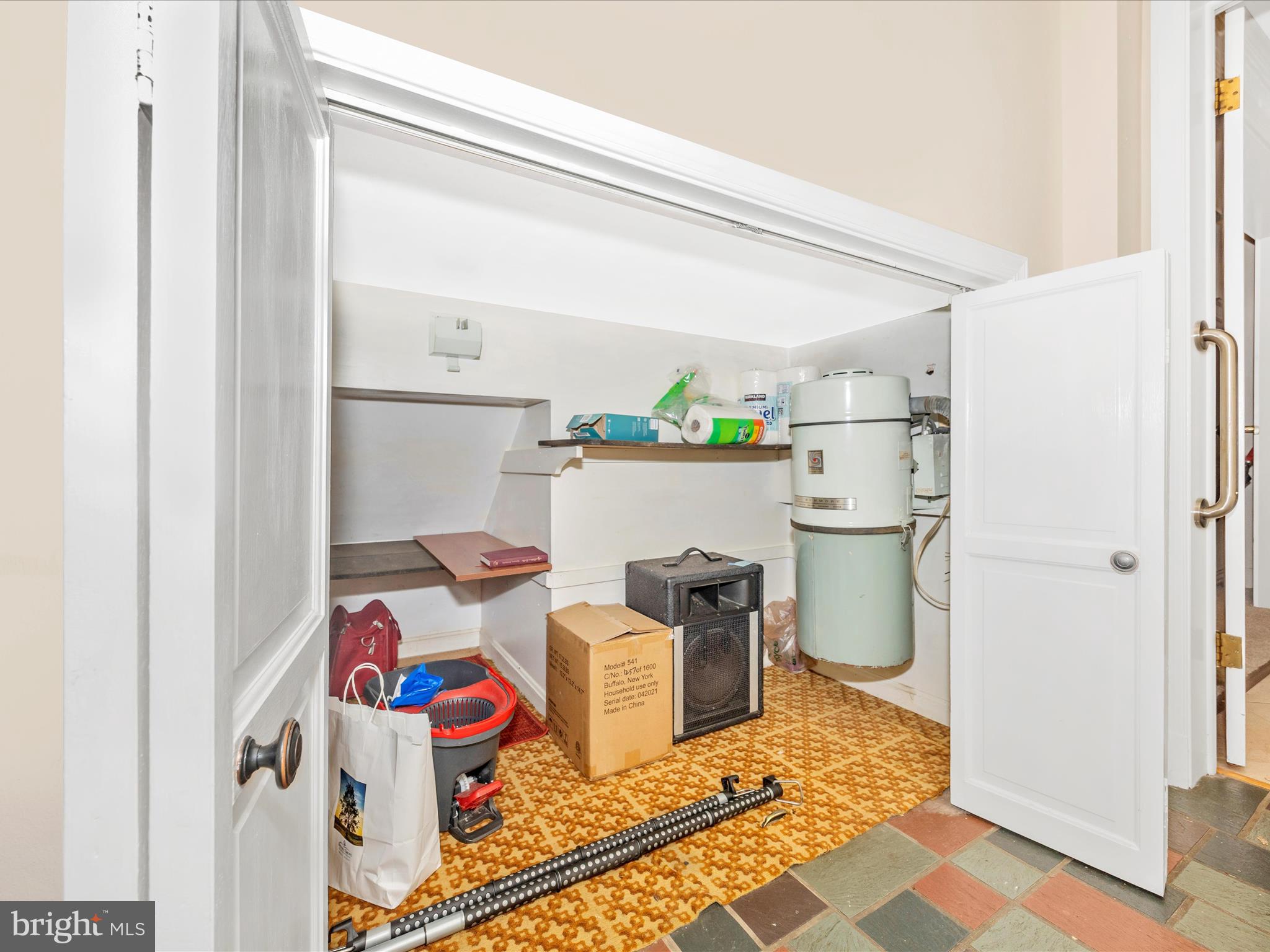 PT OLNEY OUT RES 3 - Residential