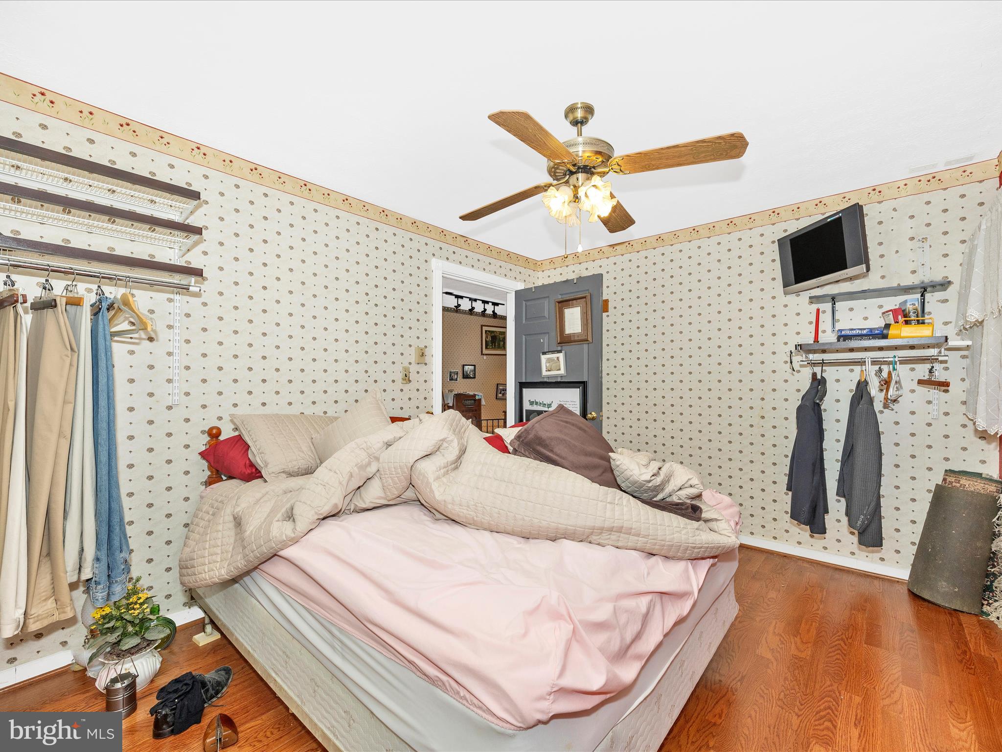 PT OLNEY OUT RES 3 - Residential