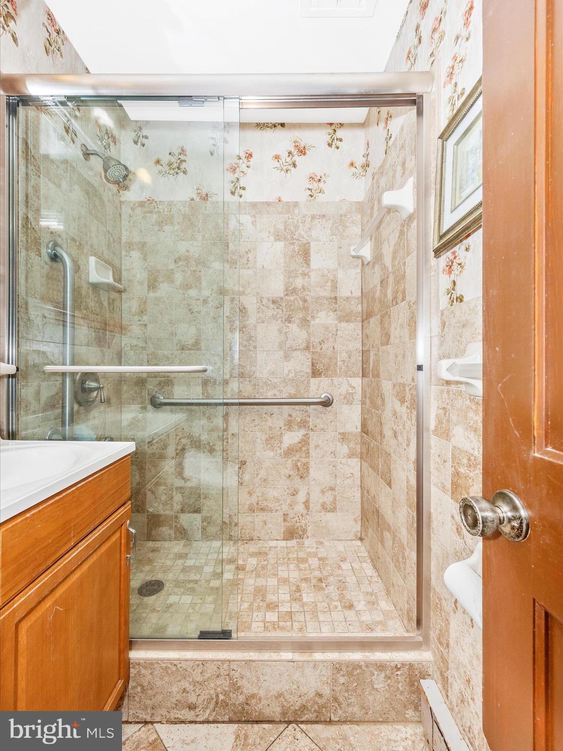 PT OLNEY OUT RES 3 - Residential