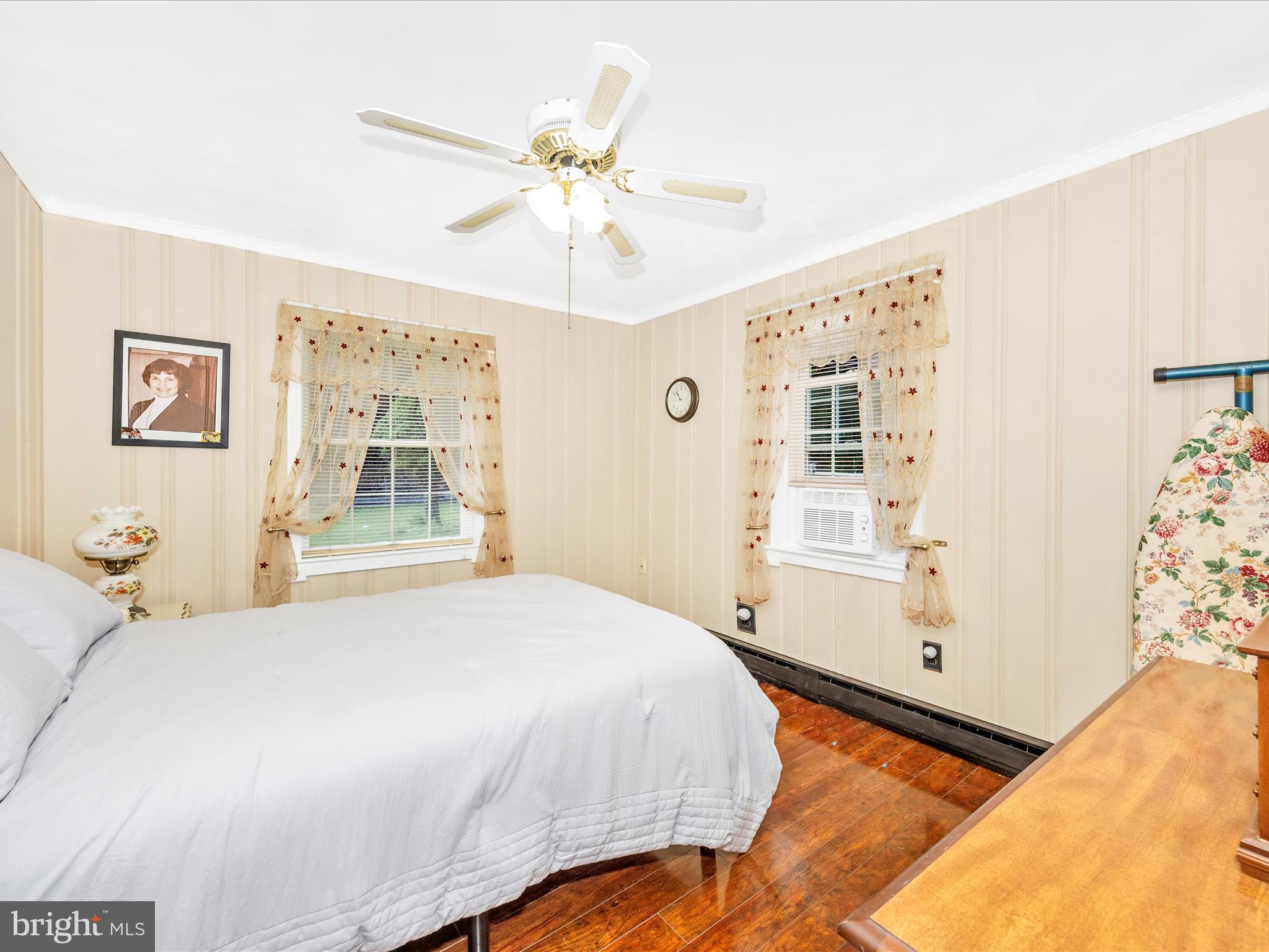 PT OLNEY OUT RES 3 - Residential