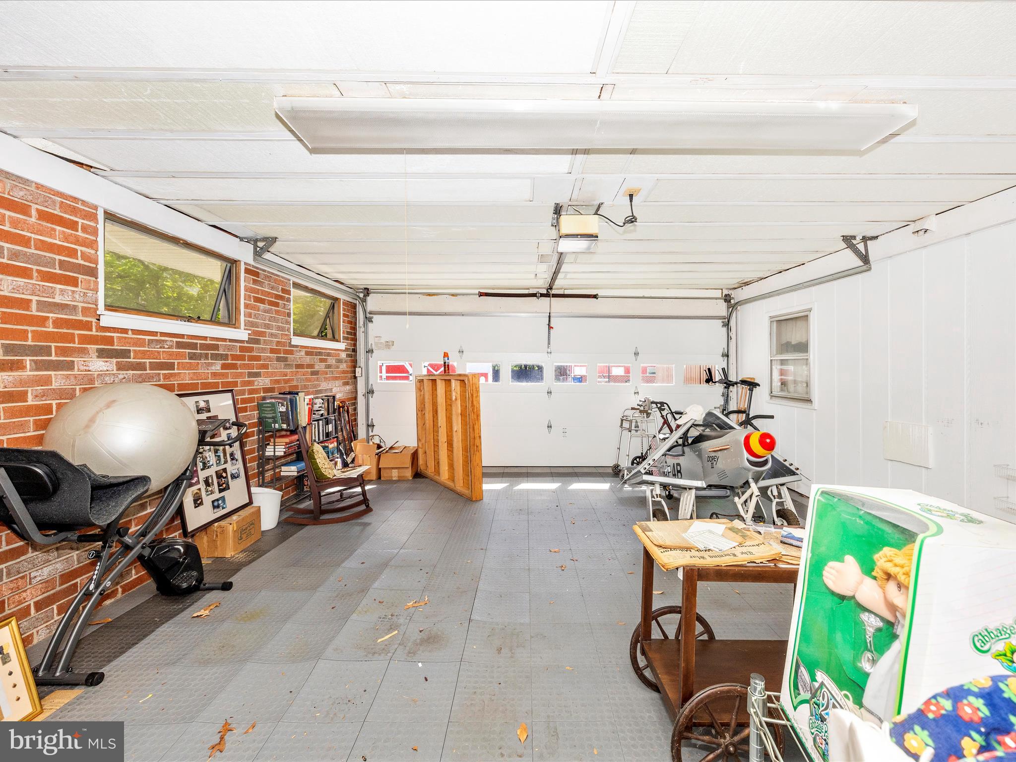 PT OLNEY OUT RES 3 - Residential