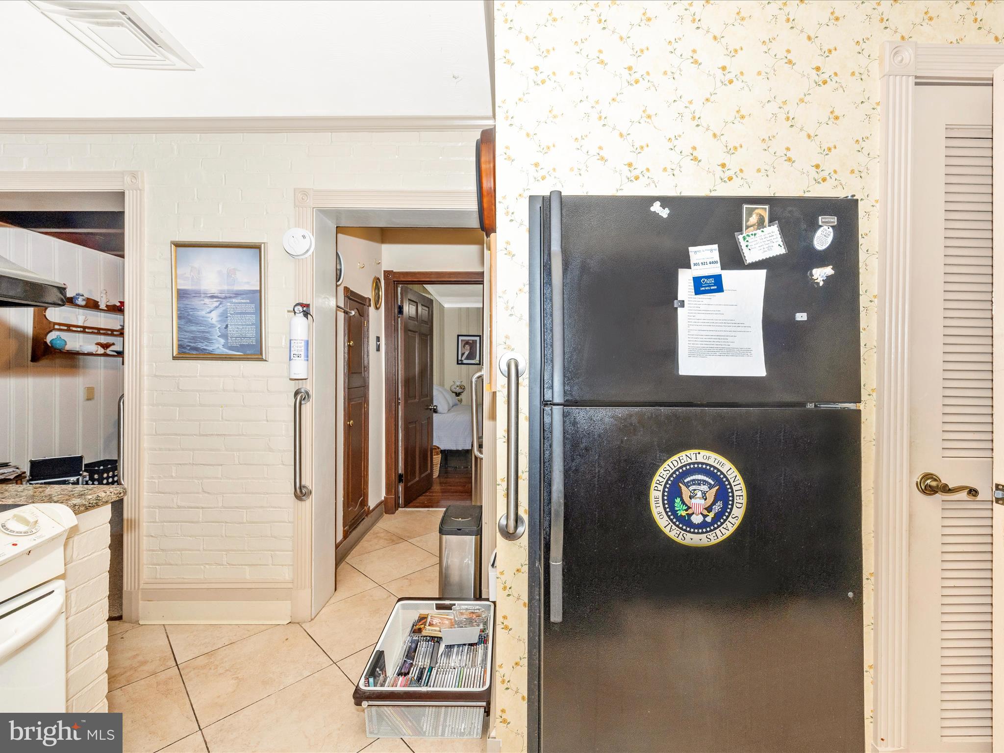 PT OLNEY OUT RES 3 - Residential