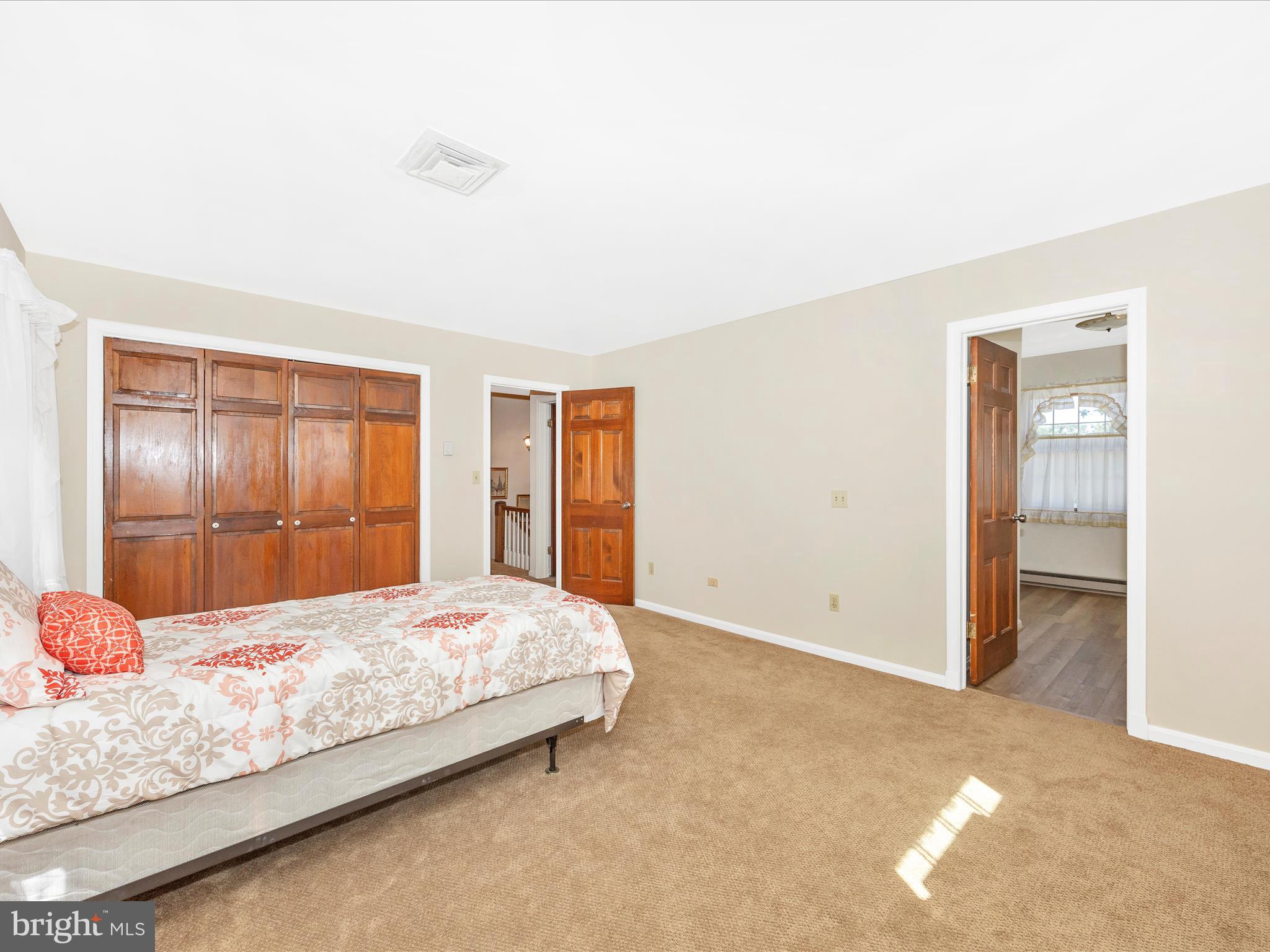 PT OLNEY OUT RES 3 - Residential