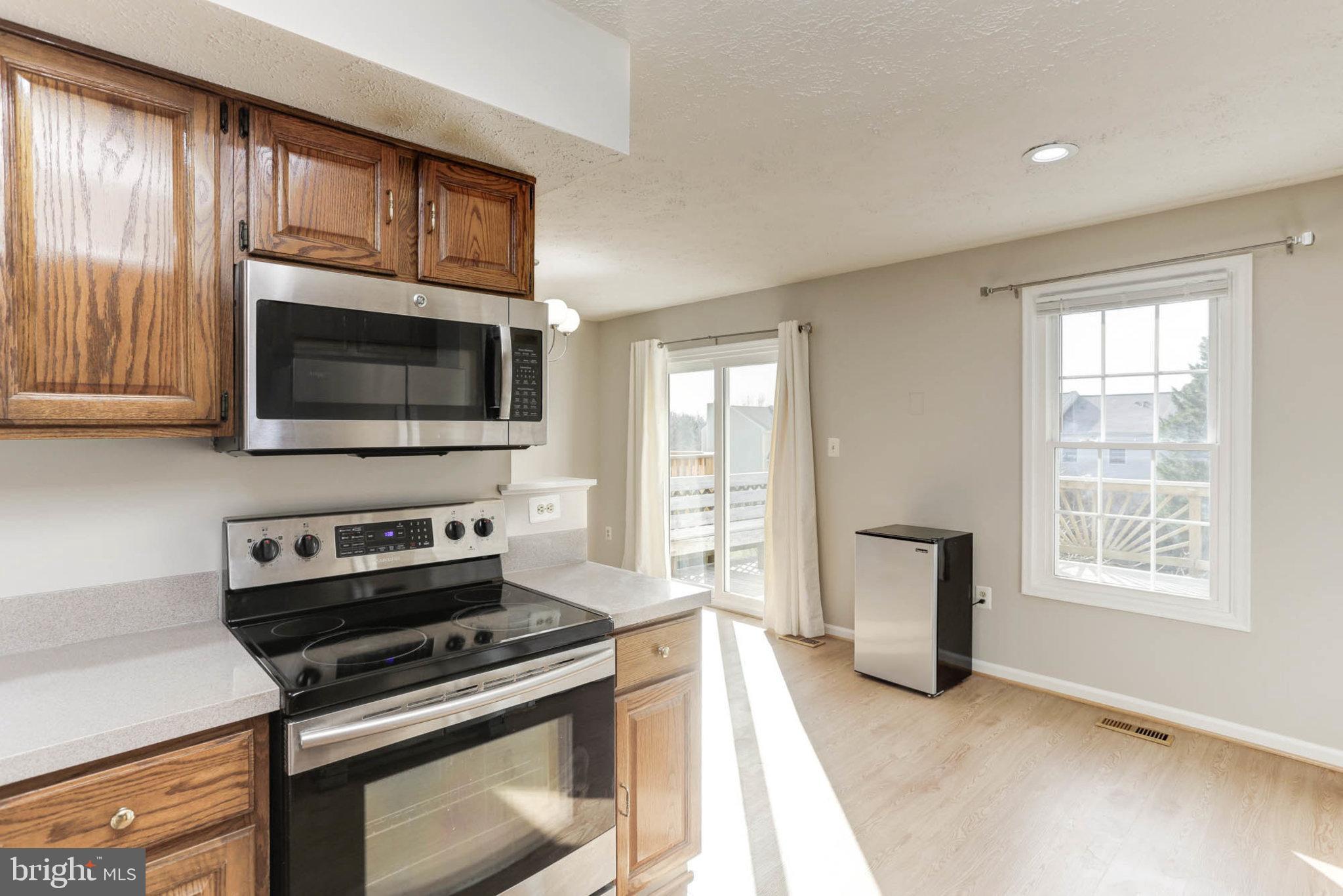 BRIGHTFIELD - Residential Lease