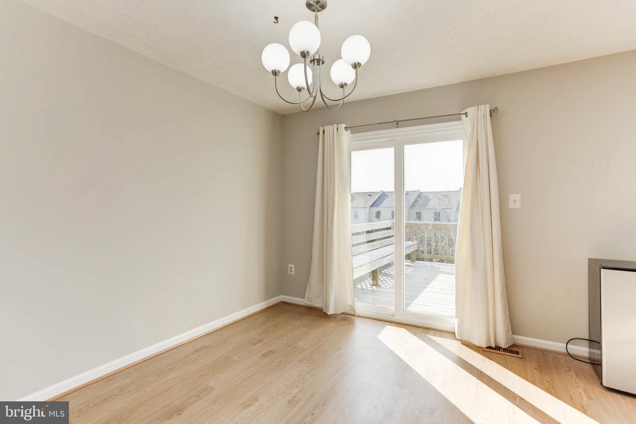 BRIGHTFIELD - Residential Lease