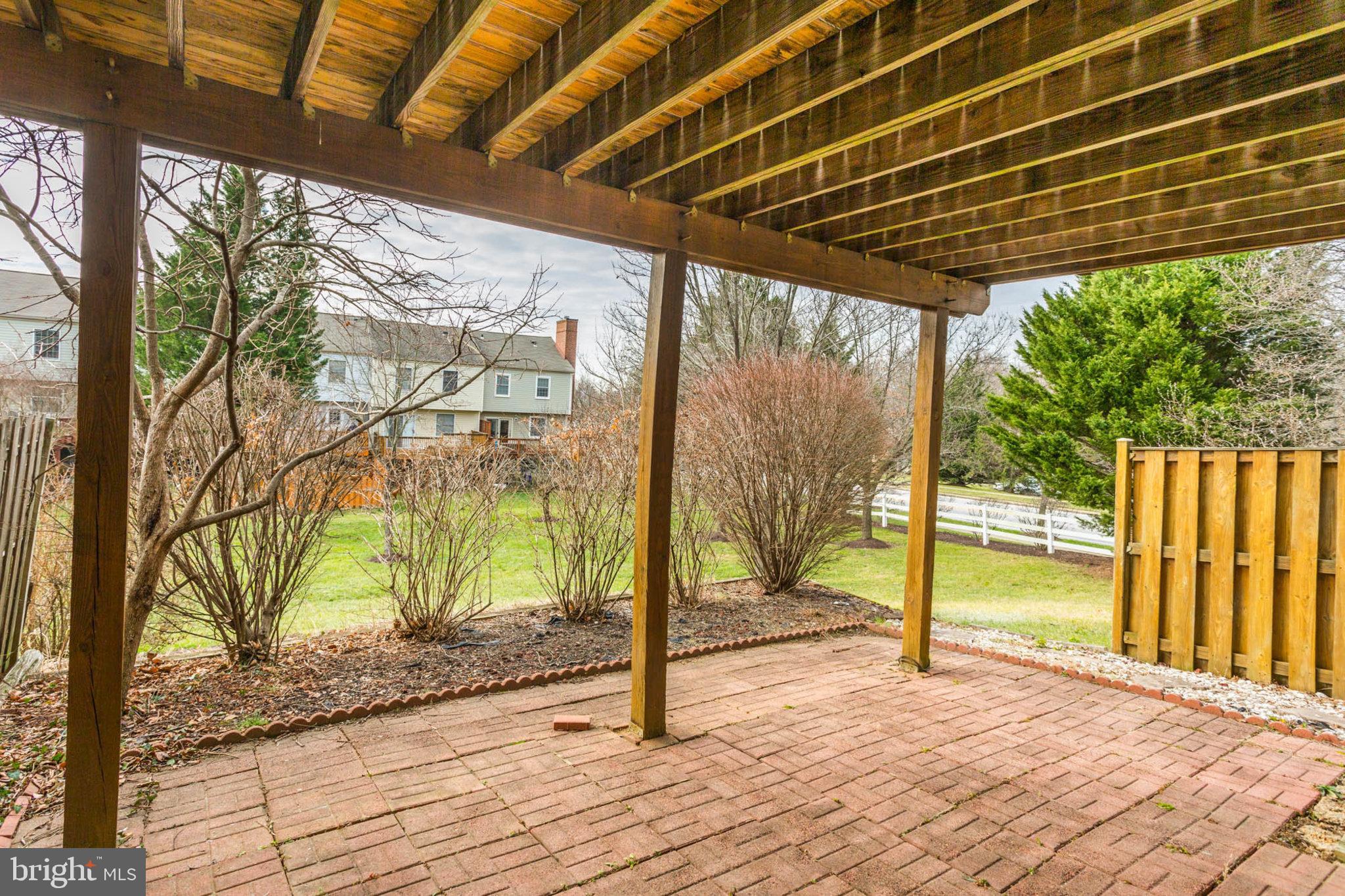 BRIGHTFIELD - Residential Lease