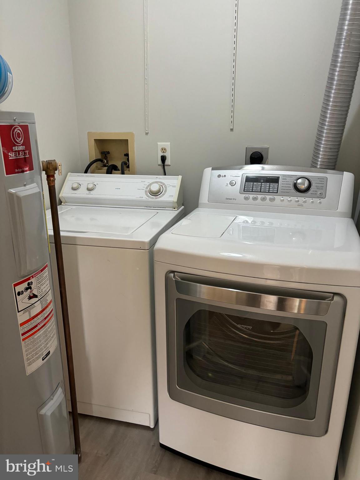 ROCKBURN COMMONS - Residential