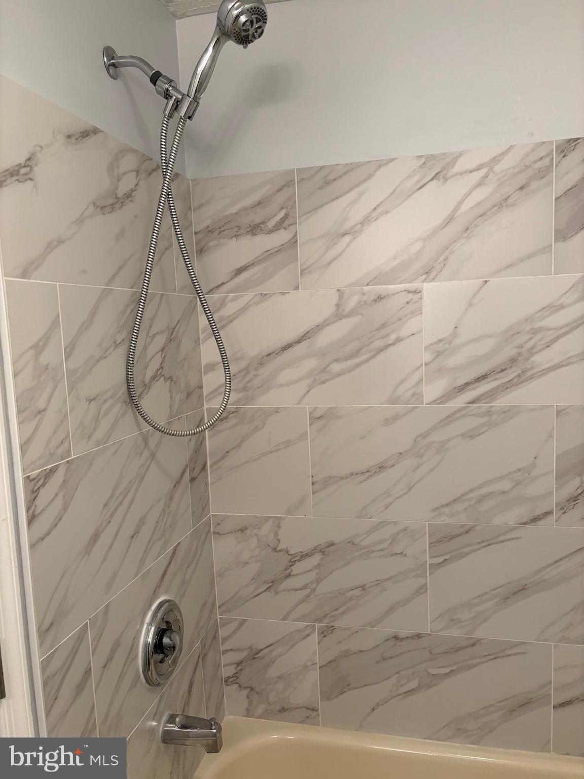 ROCKBURN COMMONS - Residential