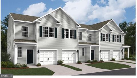 222 ASHTON COURT CATASAUQUA PA 18032