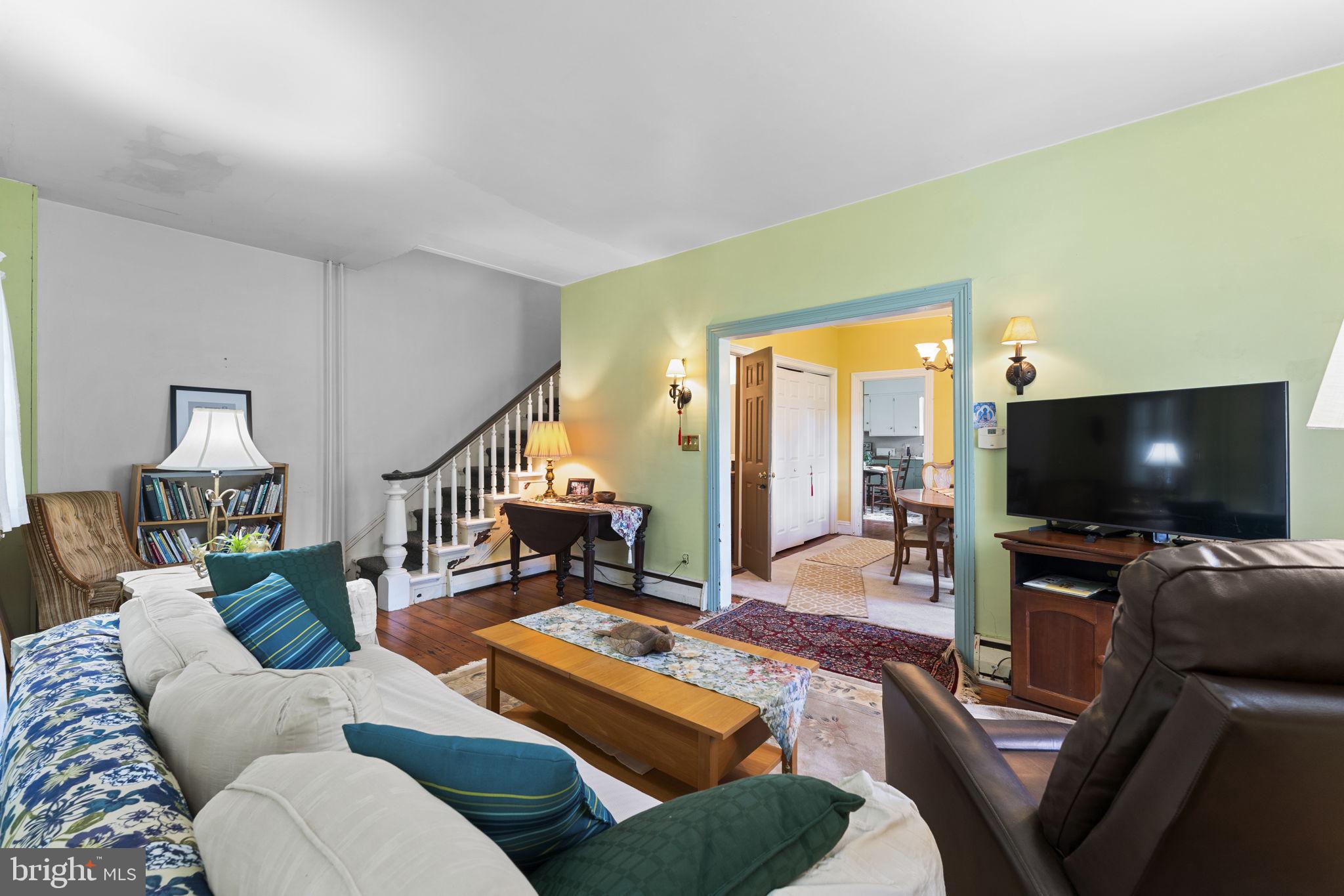 9039 EASTON ROAD