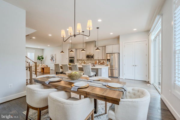 44714 ELLSWORTH TER, ASHBURN, VA 20147 - Image b907ff11fedc4ec03266f4b9eb2efd1e/2715467368
