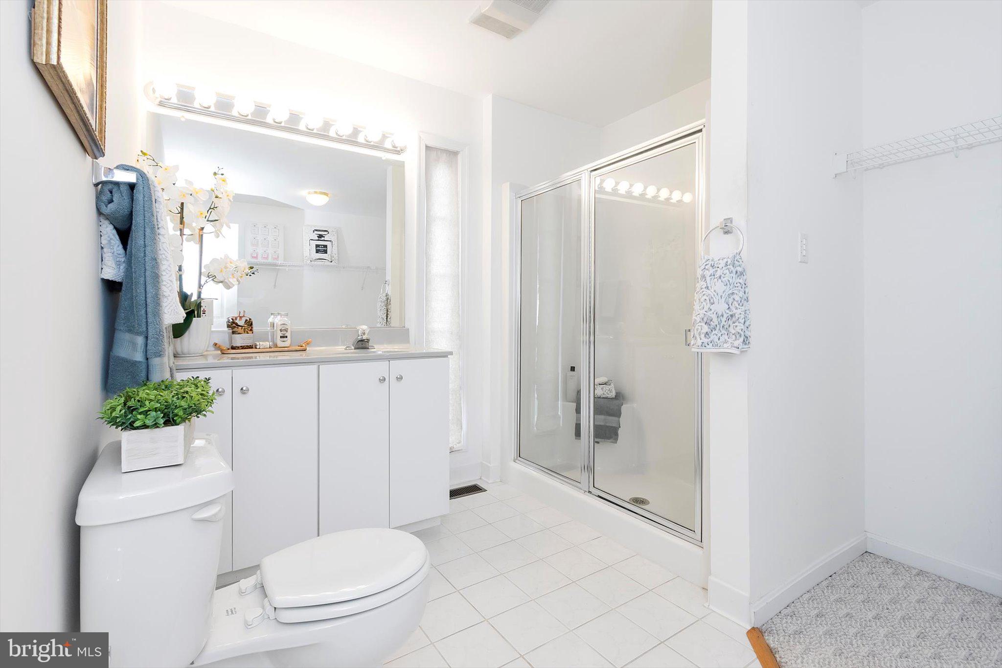 LOCUST HILL - Residential