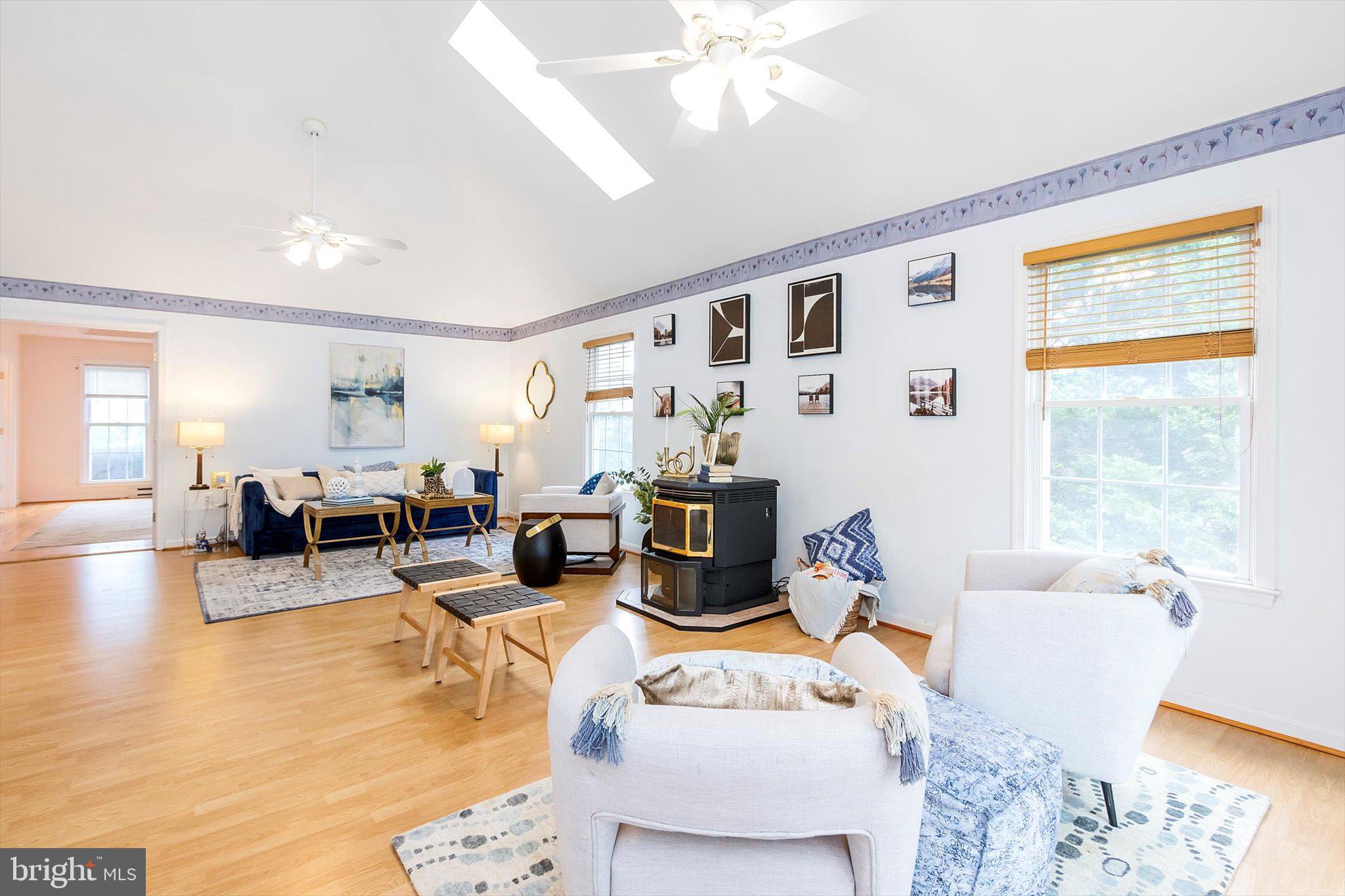 LOCUST HILL - Residential