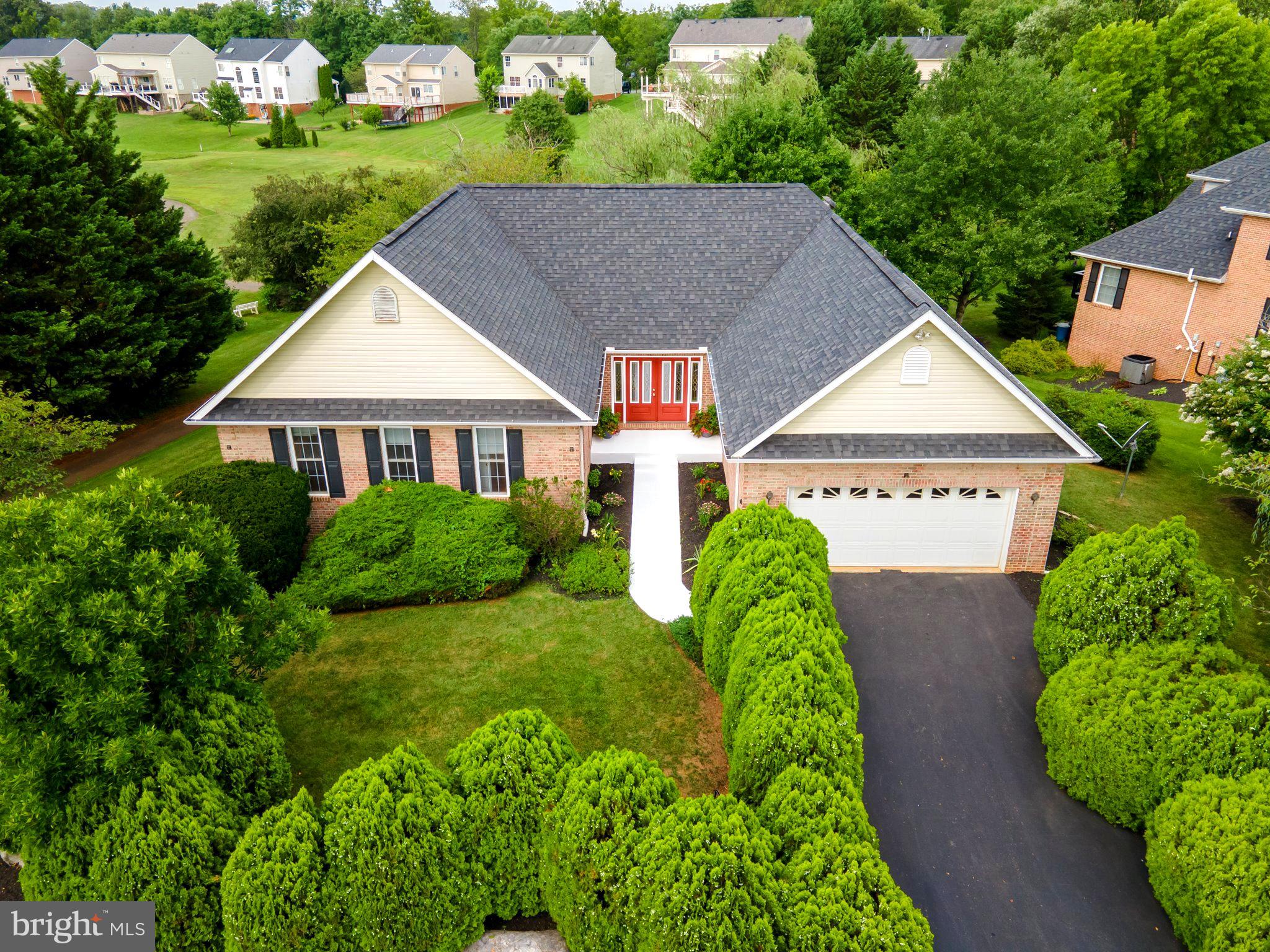 LOCUST HILL - Residential