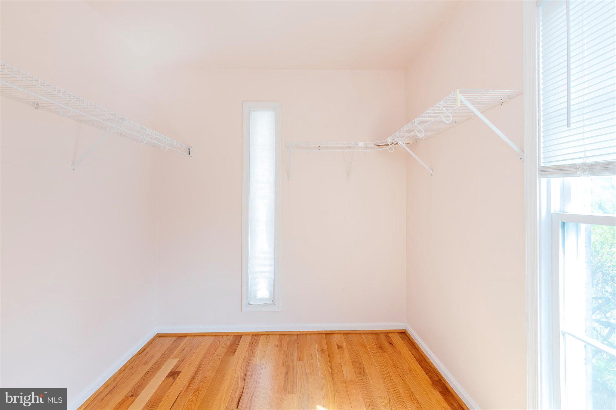 LOCUST HILL - Residential