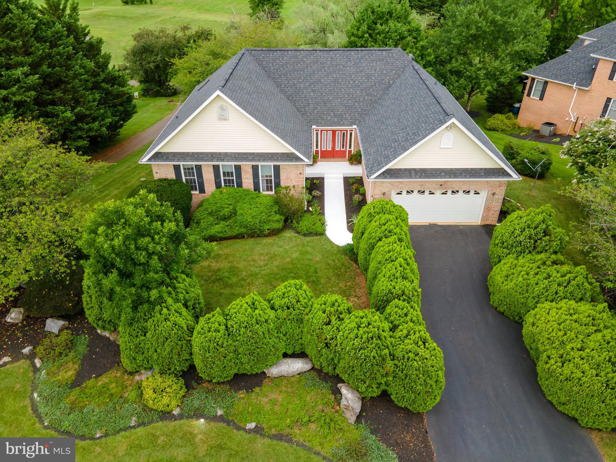 LOCUST HILL - Residential